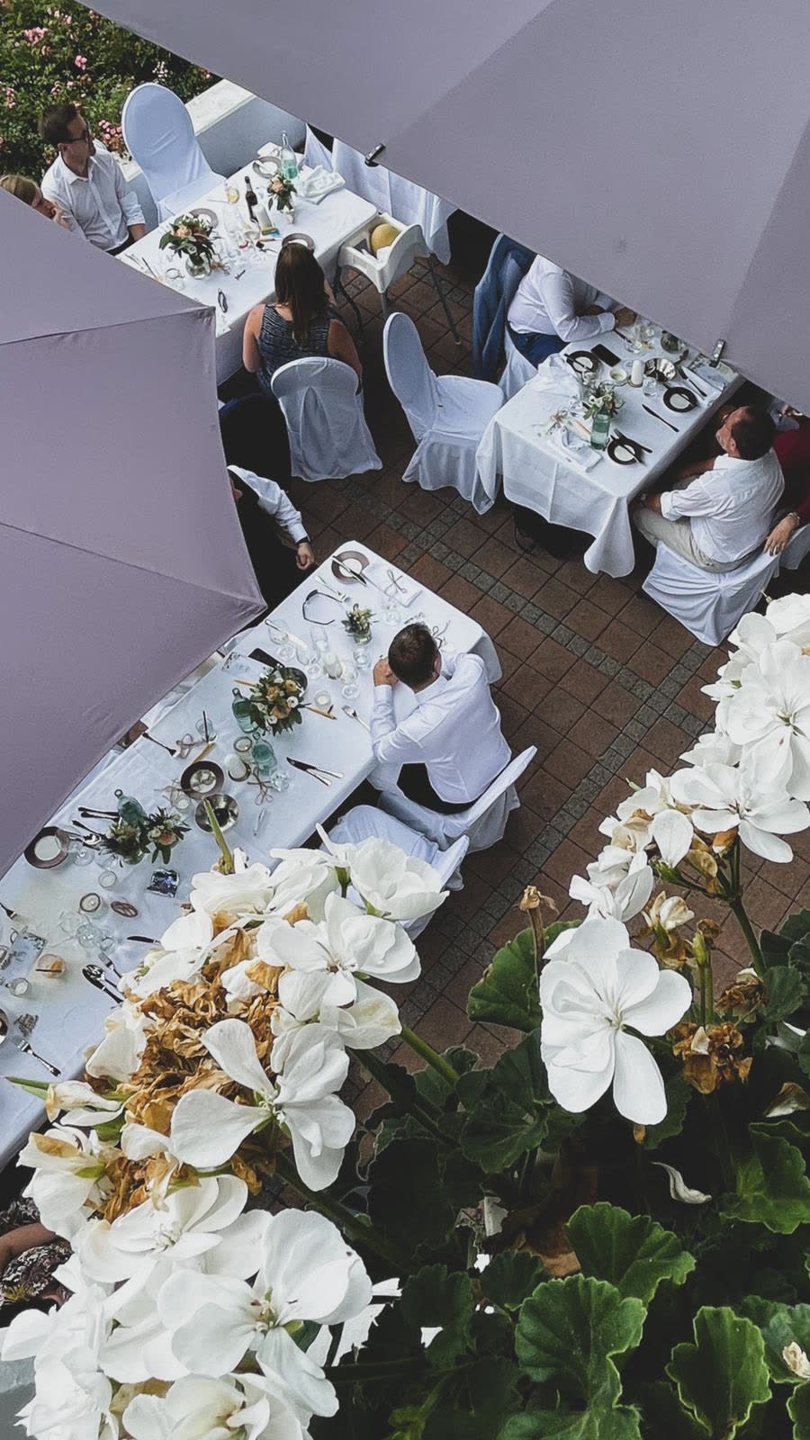 Elegante Outdoor-Veranstaltung von oben